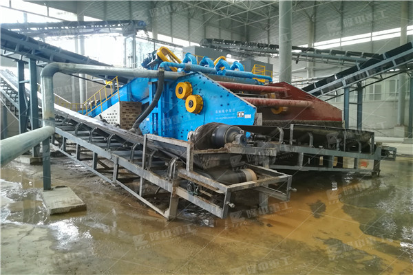 螺旋<a href=http://m.dianpos.com.cn/tags/xishaji target=_blank class=infotextkey><a href=//tags/xishaji target=_blank class=infotextkey>洗砂機(jī)</a></a>41.jpg