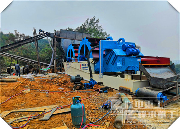 <a href=http://m.dianpos.com.cn/tags/xishahuishouji target=_blank class=infotextkey><a href=//tags/xishahuishouji target=_blank class=infotextkey>細沙回收機</a></a>現(xiàn)場圖18.jpg