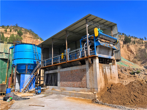 隆中洗沙機<a href=http://m.dianpos.com.cn/tags/xishahuishouji target=_blank class=infotextkey><a href=//tags/xishahuishouji target=_blank class=infotextkey>細沙回收機</a></a>36.jpg