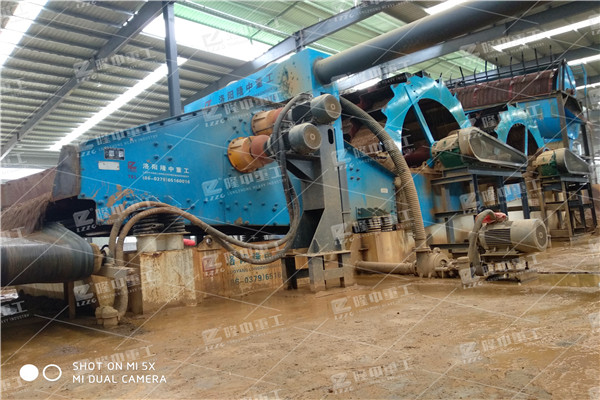 輪斗式<a href=http://m.dianpos.com.cn/tags/xishaji target=_blank class=infotextkey><a href=//tags/xishaji target=_blank class=infotextkey>洗砂機(jī)</a></a>72.jpg