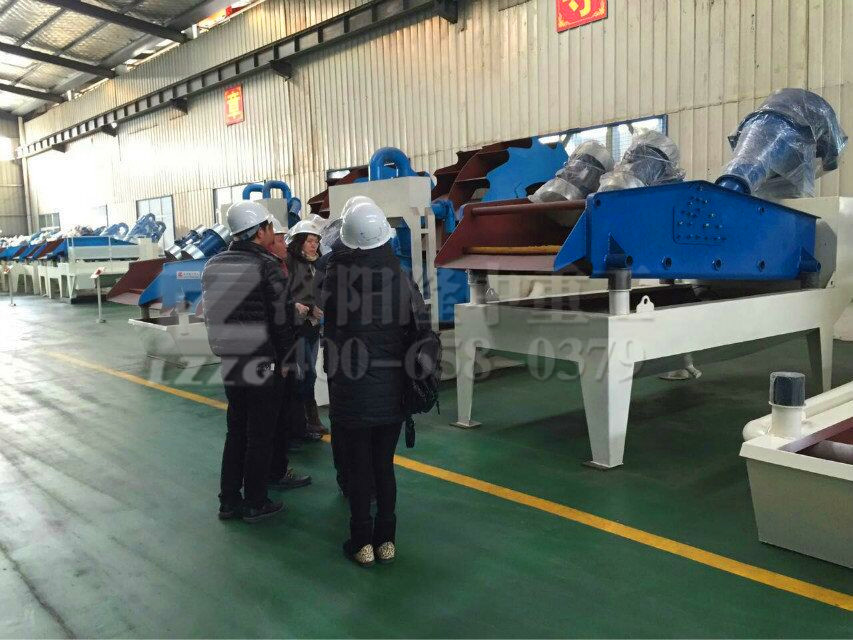 客戶參觀設(shè)備